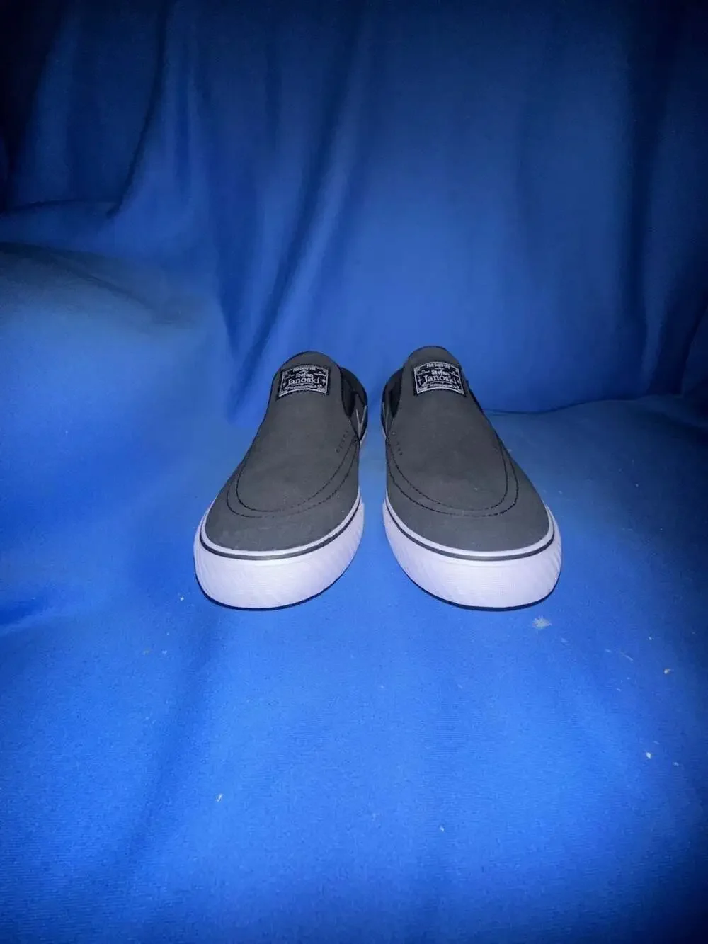 Reviews: SB Janoski+ Slip Skate Shoes. Nike men’s 7